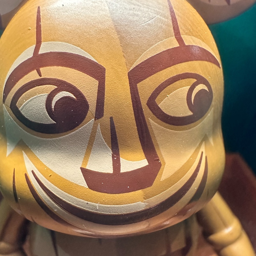Disney Aulani Hawaii Resort Vinylmation 3'' Menehune Tiki Figure Mickey New NIB - Picture 2 of 8